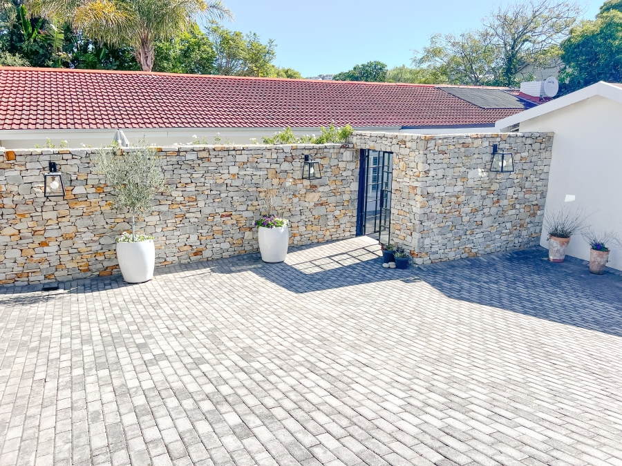 To Let 5 Bedroom Property for Rent in Seaside Longships Western Cape
